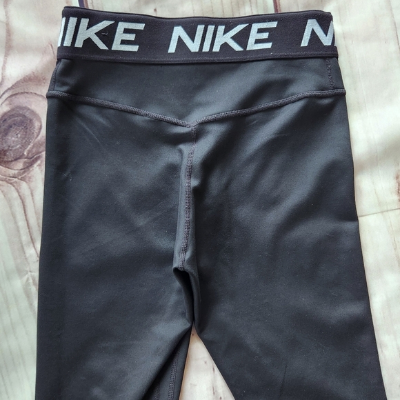 Nike "Training Icon Clash" Tight Legging Black | Women's Size XS - Picture 7 of 11